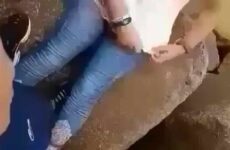 سكس جزائرية ترضع الزب في الروشيات قاتلو هبطلي شوي نلعبلك بيه - سكس عربي