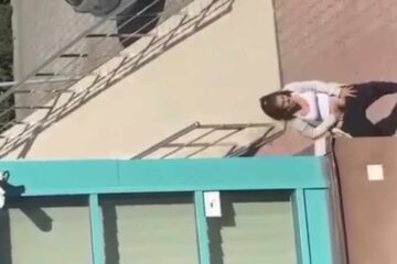 طالبة جامعية سخونة تجيبها في ساحة الجامعة سكس جزائري - سكس عربي