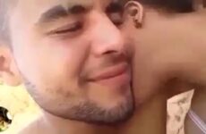 سكس تونسي بوس مع مراهقة على شط البحر - سكس عربي